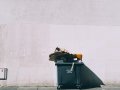 Garbage Collection in JavaScript: How it Works and Examples to Avoid Memory Leaks and Closures