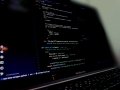 Daily Python: Mengambil data website secara real-time, efisien, cepat dan hemat memori.