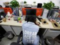 Chinese tech workers disclose working hours in criticism of '996'