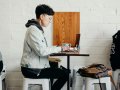 Vibe Coding: Tren Revolusioner dalam Pemrograman, Apakah Sudah Siap untuk Proyek Nyata?