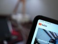 This Trick Lets You Keep on Playing YouTube Audio on iPadOS in the Background