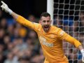 Manchester United sign Newcastle goalkeeper Martin Dubravka on season-long loan | LiveScore