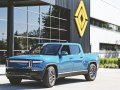 Edmunds: 2022 Rivian R1T vs 2022 Ram 1500